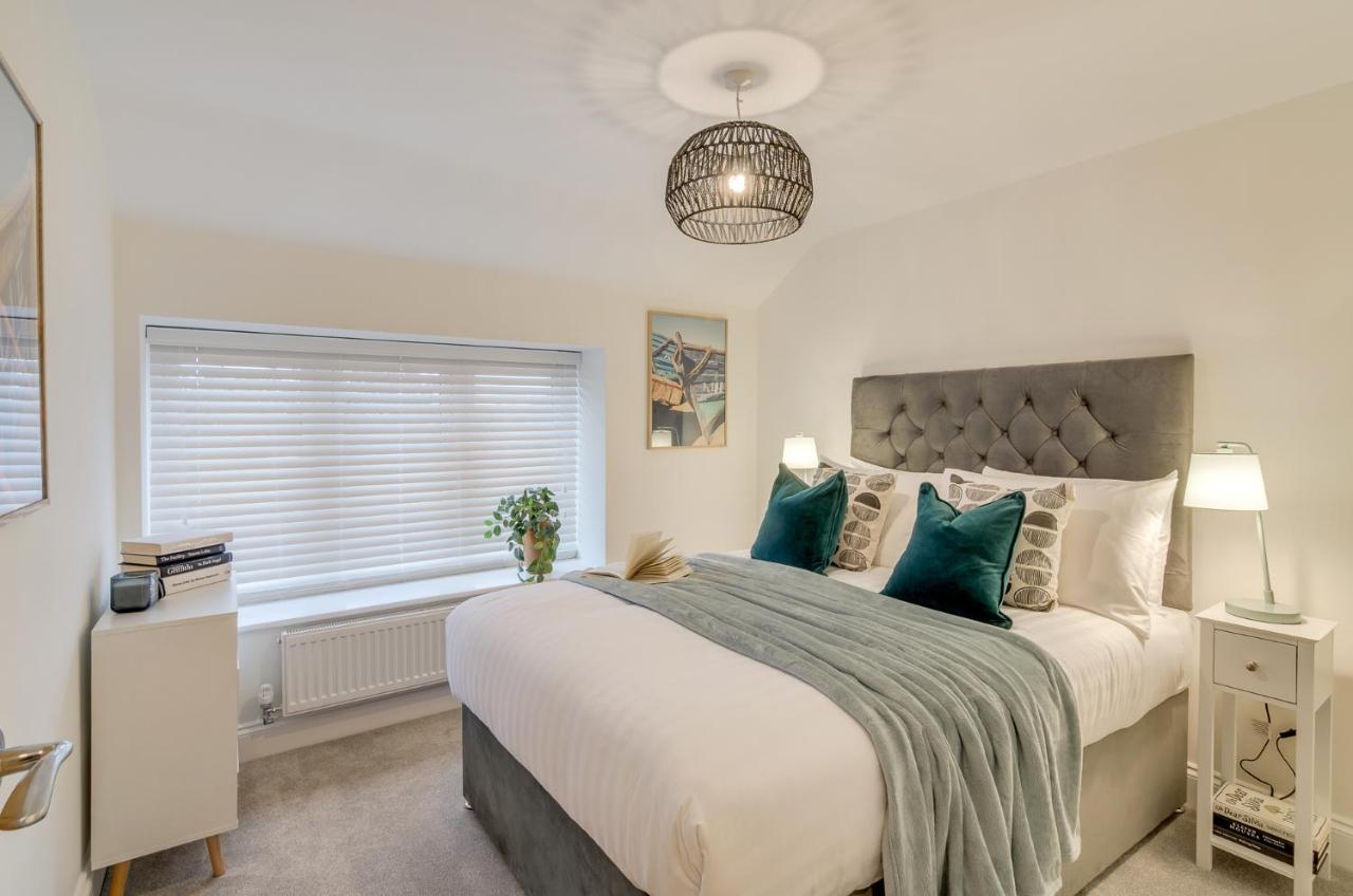 Spacious 6-Bed Home, Near The Norfolk Broads Clippesby Kültér fotó